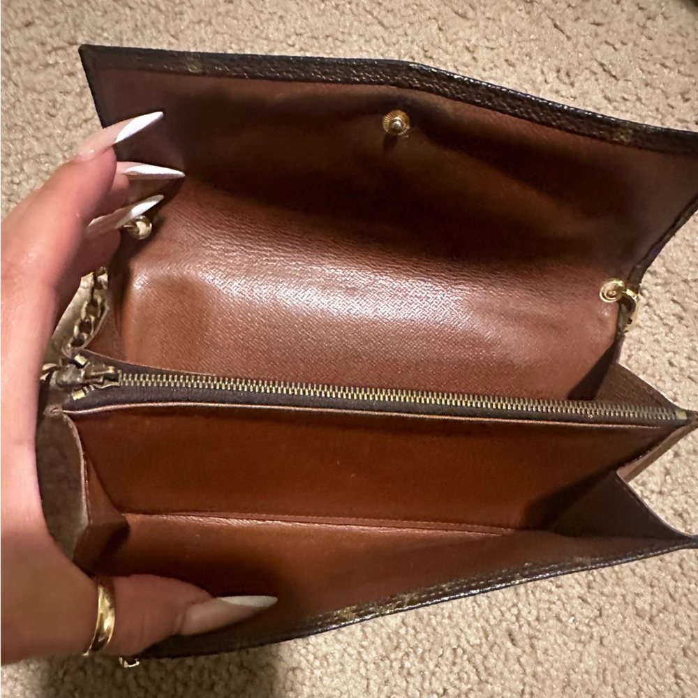 Louis Vuitton Vintage Wallet. #851 - Picture 6 of 13